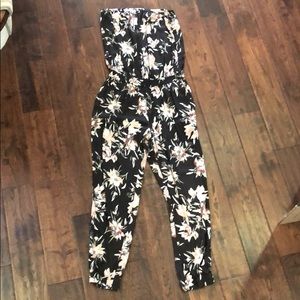Floral Aritiza jumpsuit